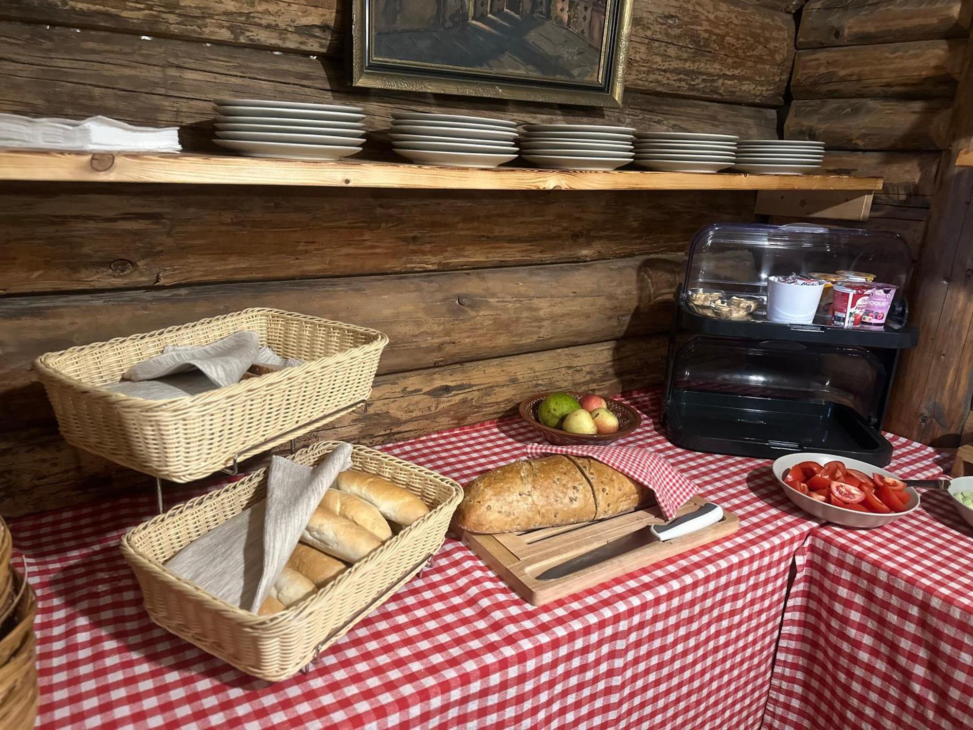 Gazdovsky Dvor B&B S Mini Wellness Bešeňová Eksteriør bilde
